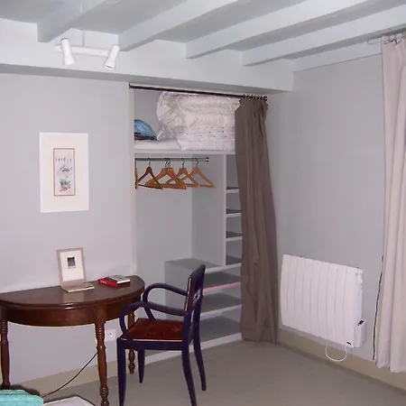 Bed and Breakfast Mistoury