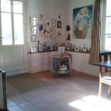 Bed and Breakfast Mistoury