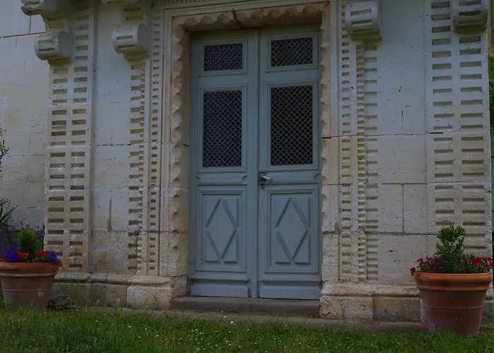 Mistoury Bed & Breakfast 3*