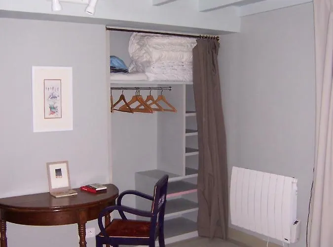 Bed & Breakfast Mistoury